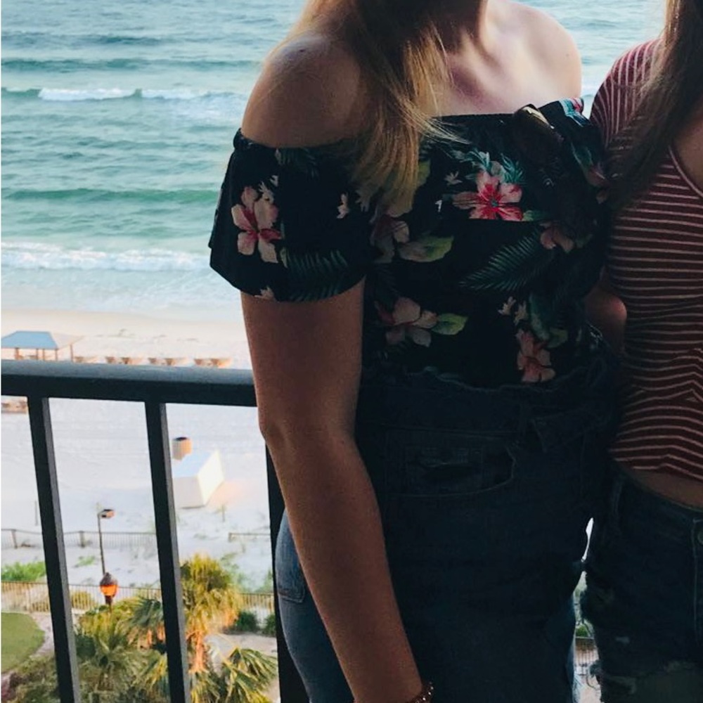 Summer top